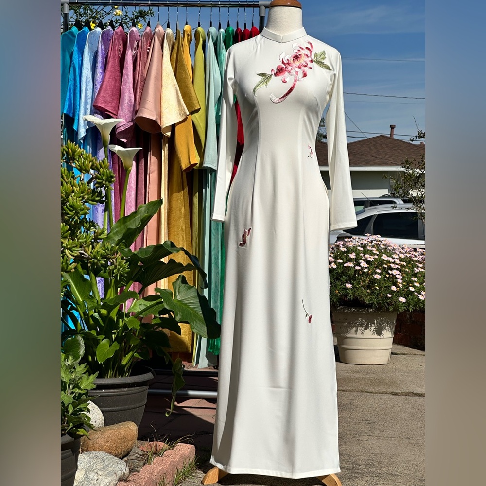$49 Traditional Ao Dai